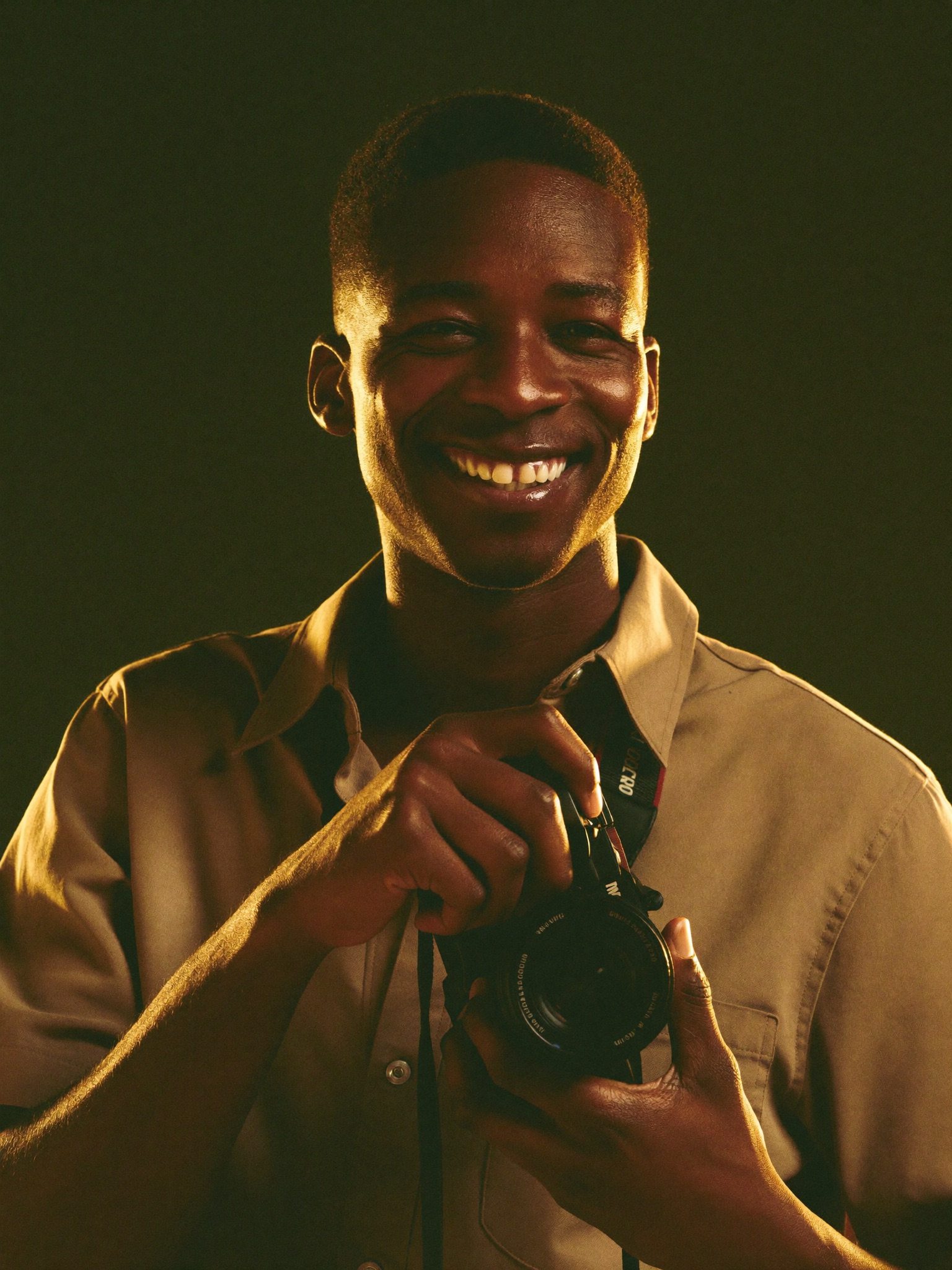Eden Studio · photographe camerounais derrière l'objectif